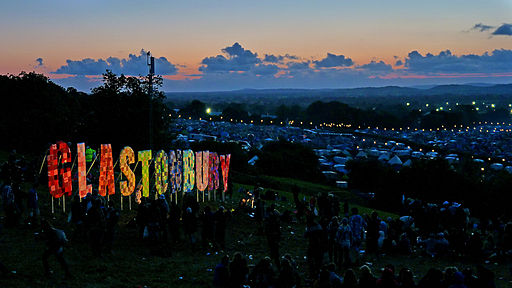 512px-Glastonbury_Festival_2011